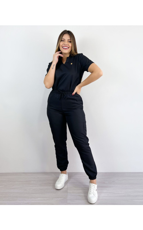 Scrub Yasmin Preto